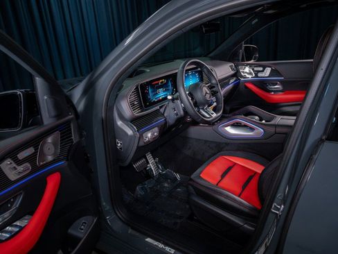 New 2026 Mercedes-Benz GLE 63 AMG S image 10