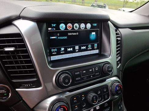 Used 2020 Chevrolet Tahoe LT AWD/4WD image 23