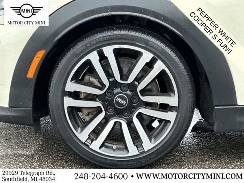 Used 2022 MINI Cooper S FWD image 11