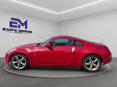 Used 2006 Nissan 350Z Enthusiast w/ (N93) Cargo Convenience Pkg RWD image 3