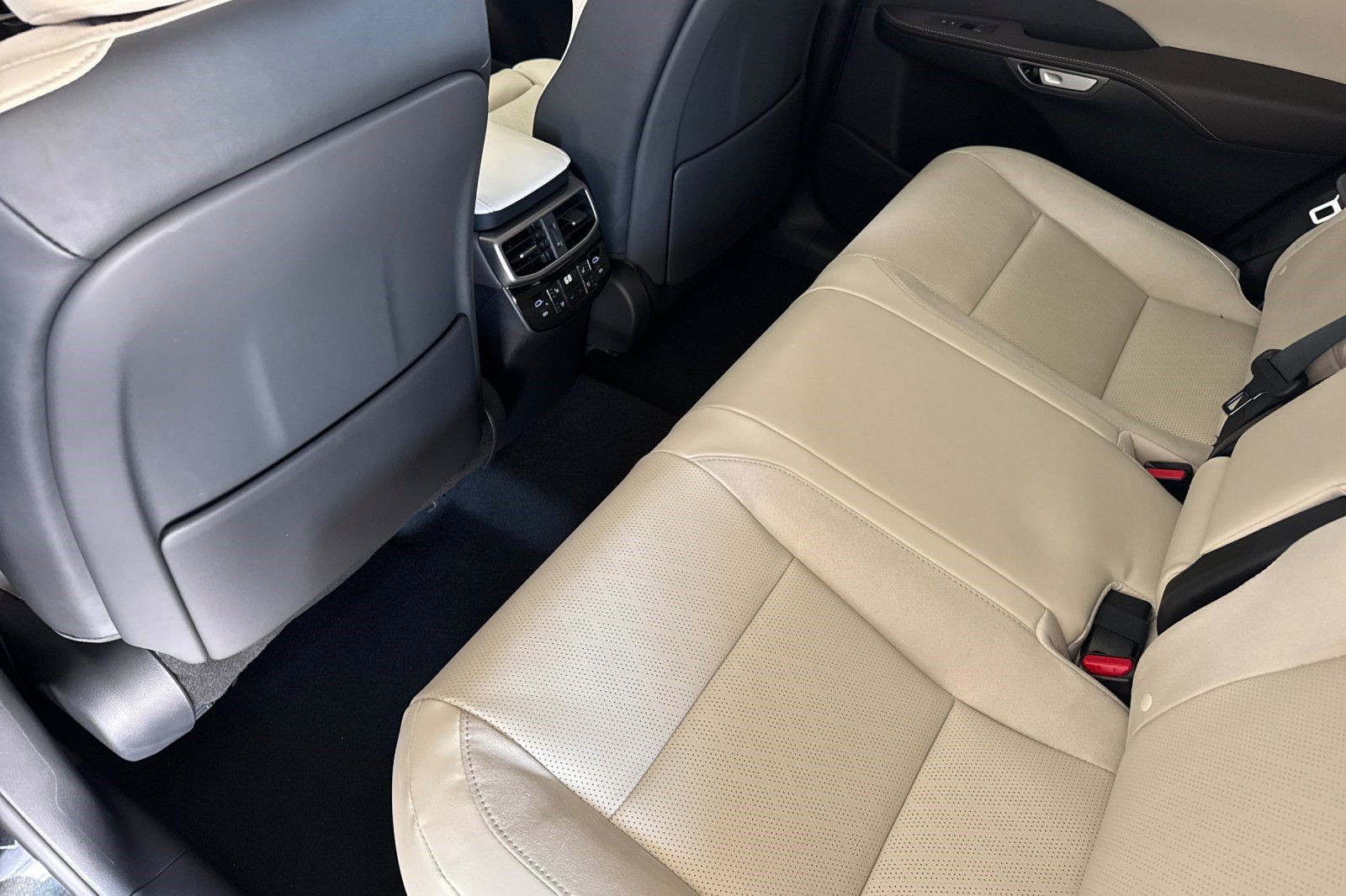 New 2026 Lexus RX 350 w/ Convenience Package AWD/4WD image 23