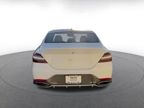 Used 2025 Genesis G70 2.5T image 12