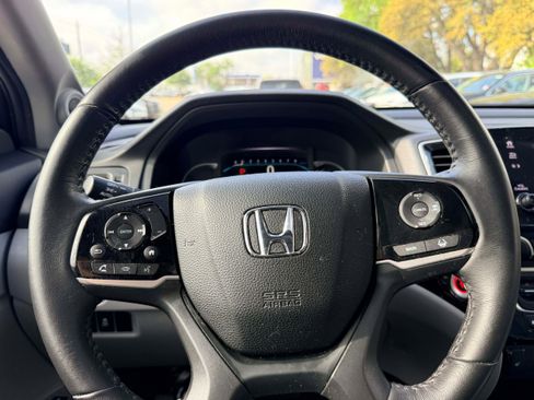 Used 2020 Honda Pilot Touring image 20