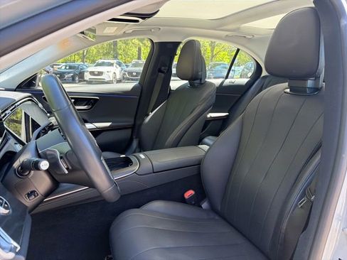 Used 2024 Mercedes-Benz E 350 4MATIC Sedan image 10