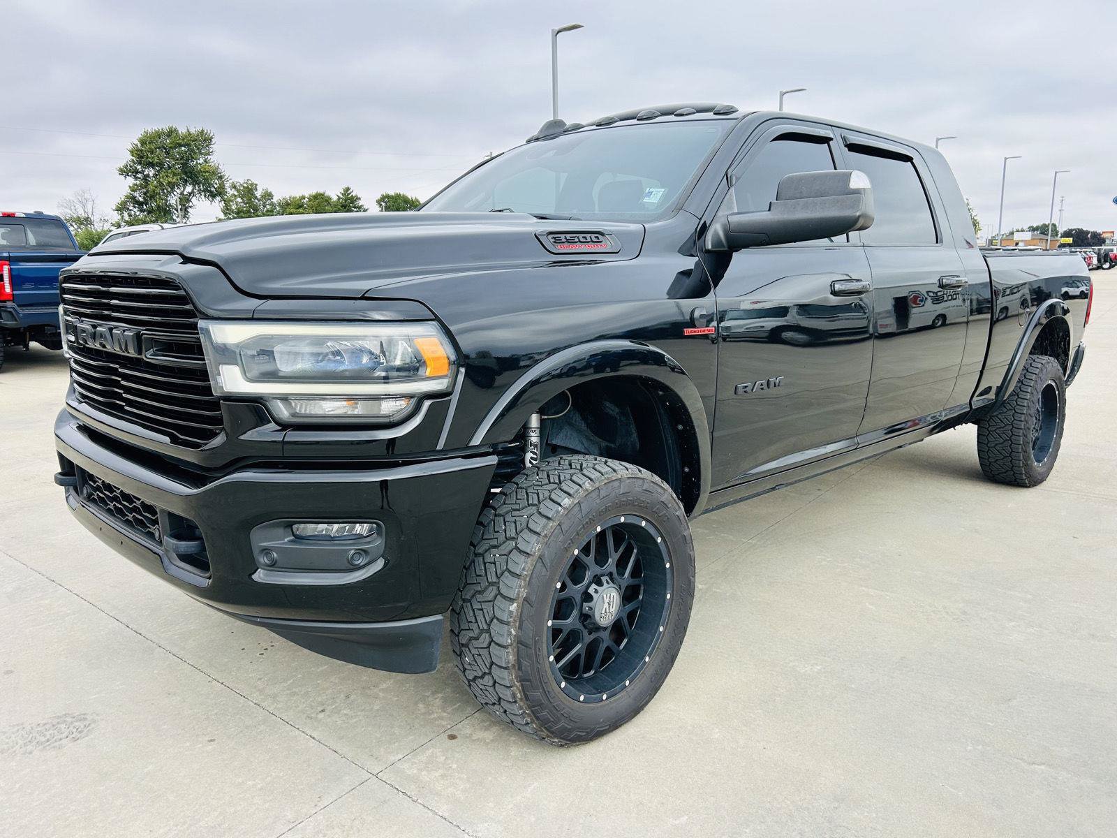 Used 2020 RAM 3500 Laramie w/ Night Edition AWD/4WD image 33