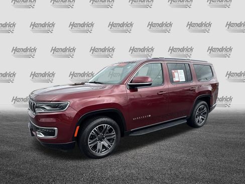 Used 2022 Jeep Wagoneer Series III w/ Flexible Seating Group AWD/4WD image 5