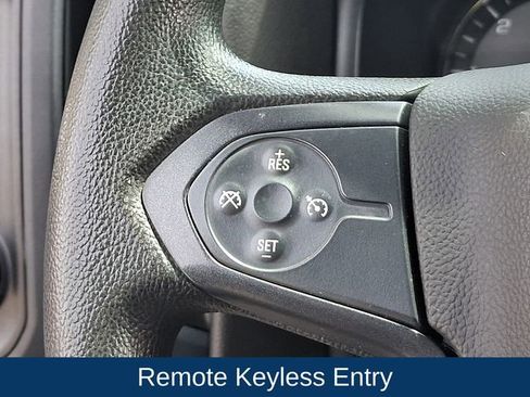 Used 2015 Chevrolet Silverado 1500 W/T w/ WT Convenience Package AWD/4WD image 6