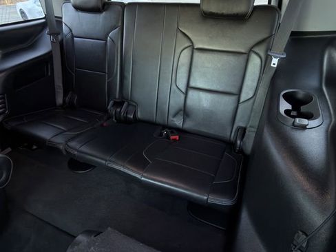 Used 2020 GMC Yukon Denali image 34