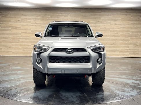 Used 2018 Toyota 4Runner TRD Off-Road Premium image 19
