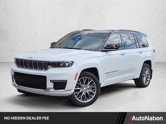 Used 2023 Jeep Grand Cherokee L Summit w/ Advanced Protech Group IV AWD/4WD video 1