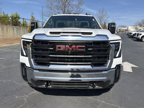 New 2025 GMC Sierra 2500 Pro w/ Convenience Package image 3