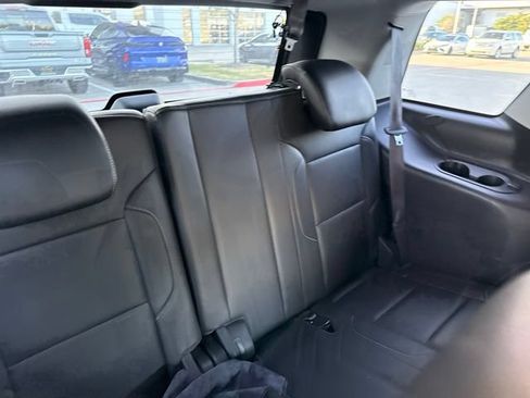 Used 2015 Chevrolet Tahoe LTZ AWD/4WD image 12