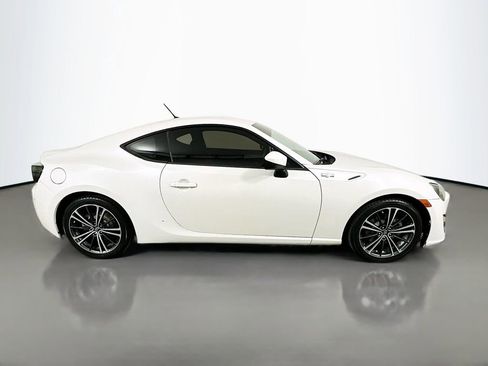 Used 2013 Scion FR-S image 4