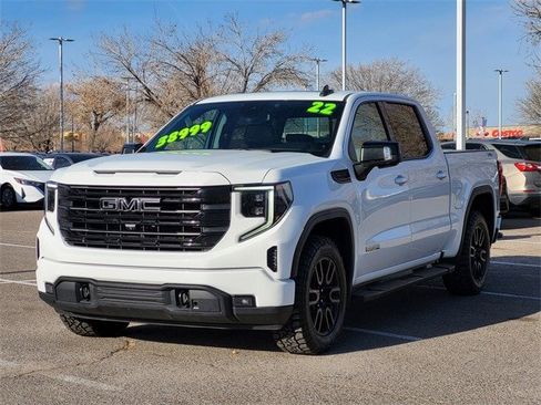 Used 2022 GMC Sierra 1500 Elevation w/ Elevation Premium Package image 4