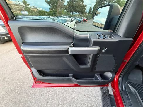 Used 2018 Ford F150 XLT w/ Equipment Group 302A Luxury AWD/4WD image 19