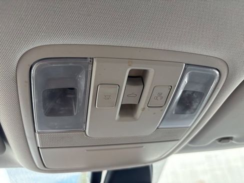 Used 2021 Kia Soul EX image 16