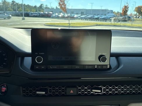 New 2025 Honda Accord SE image 21