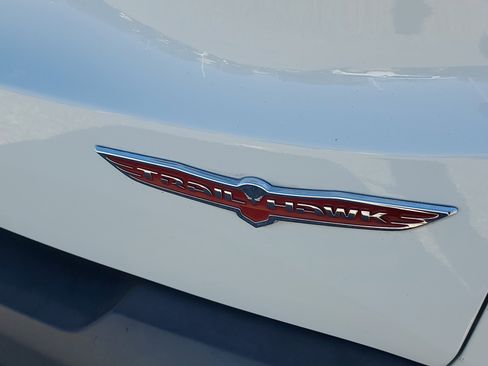 Used 2020 Jeep Renegade Trailhawk image 6