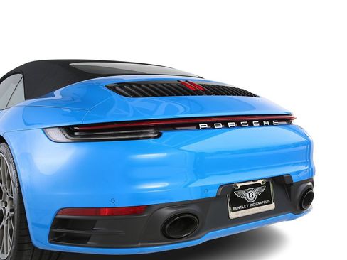 Used 2023 Porsche 911 Carrera RWD image 12