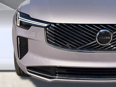 Used 2026 Volvo XC90 B6 Plus w/ Protection Package Premier image 20