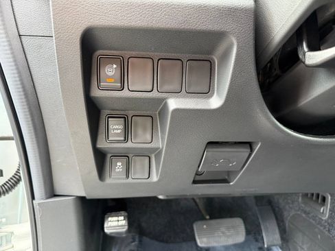 New 2026 Nissan Frontier SV w/ All-Weather Content Package AWD/4WD image 8