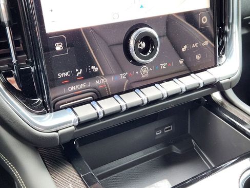 New 2026 GMC Yukon Elevation image 21