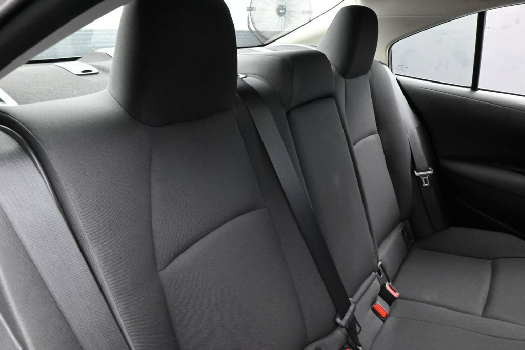 Used 2024 Toyota Corolla LE FWD image 32