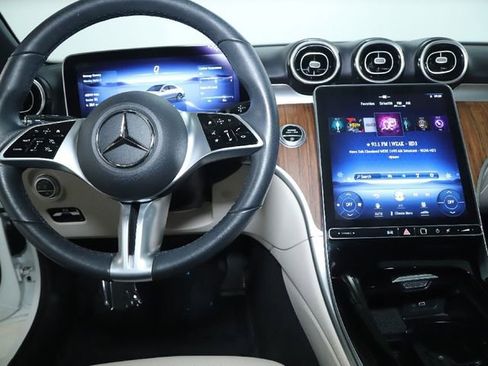 Used 2023 Mercedes-Benz C 300 4MATIC Sedan image 37