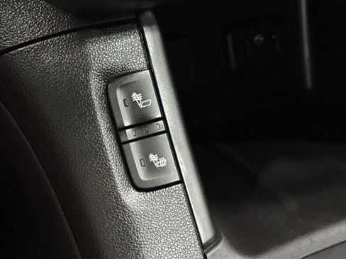 Used 2019 GMC Acadia SLE AWD/4WD image 5