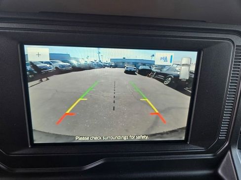 Used 2023 Ford Bronco Wildtrak image 16