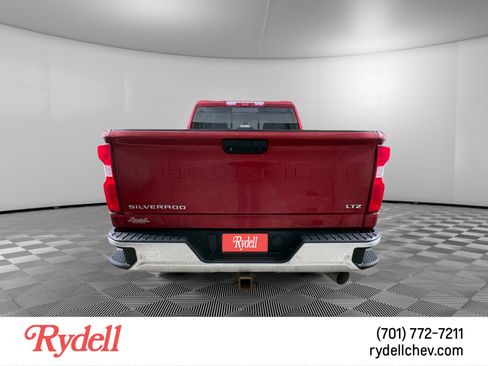 Used 2021 Chevrolet Silverado 2500 LTZ w/ LTZ Premium Package image 4