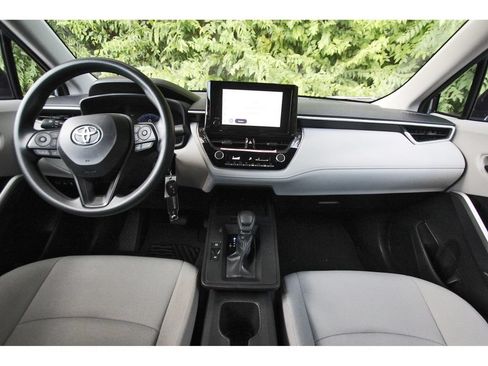 Used 2026 Toyota Corolla Cross L FWD image 8