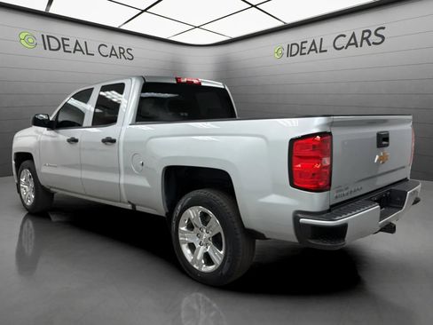 Used 2017 Chevrolet Silverado 1500 Custom w/ Custom Convenience Package RWD image 7