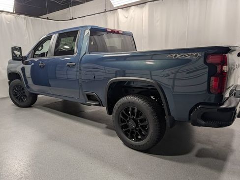 New 2026 Chevrolet Silverado 2500 Custom w/ Custom Value Package AWD/4WD image 7