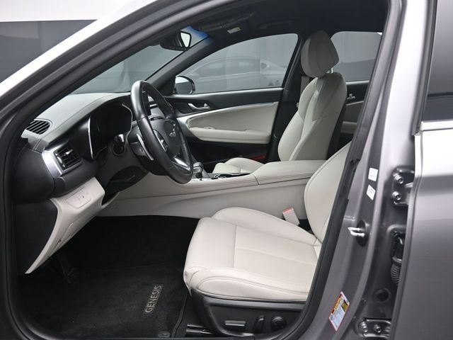 Used 2023 Genesis G70 2.0T RWD image 18