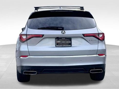 Used 2023 Acura MDX SH-AWD w/ Technology Package image 4