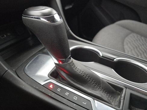 Used 2020 Chevrolet Equinox LT FWD image 30