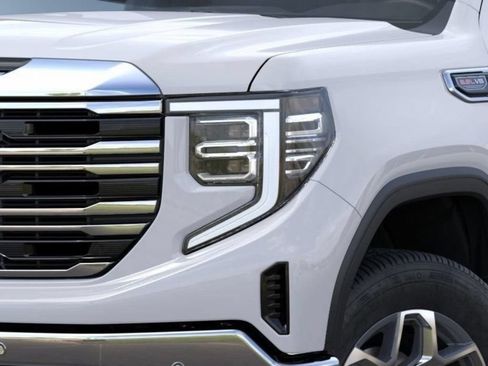 Used 2026 GMC Sierra 1500 SLT w/ SLT Premium Plus Package AWD/4WD image 10