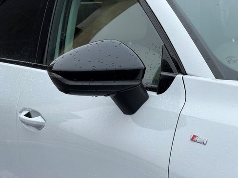 New 2026 Audi Q3 quattro 2.0T image 4