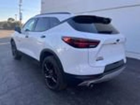 Used 2024 Chevrolet Blazer LT w/ Redline Edition image 8