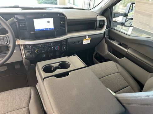 New 2026 Ford F250 XL image 28