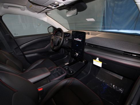 New 2025 Ford Mustang Mach-E Premium w/ Sport Appearance Package image 20