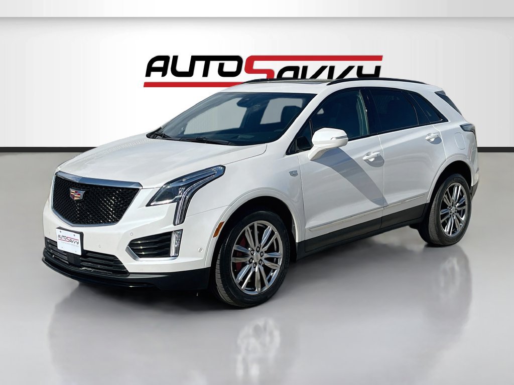 Used 2023 Cadillac XT5 Sportv w/ Technology Package AWD/4WD image 3