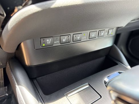 Used 2024 Lexus ES 300h Ultra Luxury w/ Accessory Package (Z2) FWD image 54