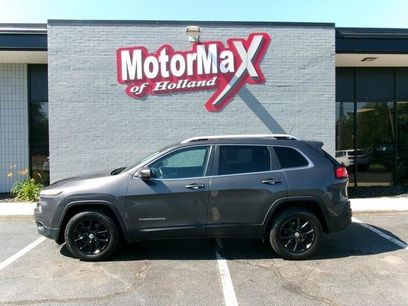 Used 2016 Jeep Cherokee Latitude w/ Cold Weather Group