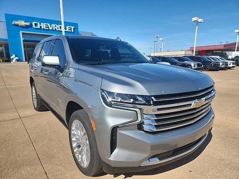 Certified 2024 Chevrolet Tahoe High Country w/ Premium Package AWD/4WD image 1