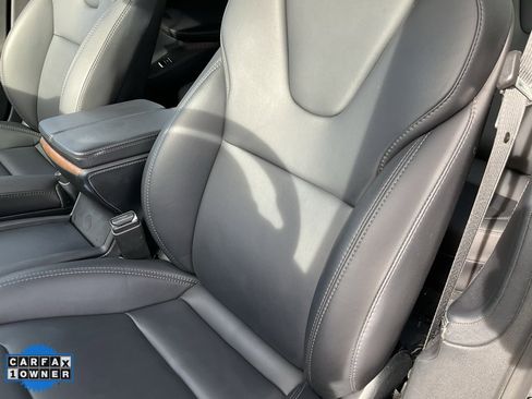 Used 2019 Tesla Model S 100D image 17