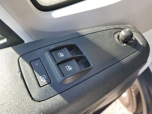 Used 2021 RAM ProMaster 2500 image 11