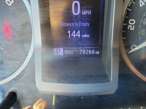 Used 2021 Toyota Tacoma TRD Sport image 27