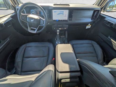 New 2025 Ford Bronco Badlands image 15